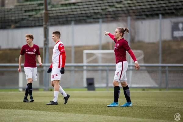 Úvodní porážka | sparta.cz