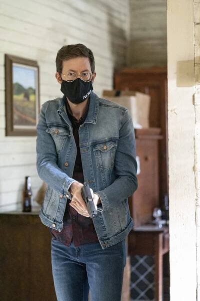 Námořní vyšetřovací služba: New Orleans - Operace Drano, část 1. - Z filmu - Rob Kerkovich