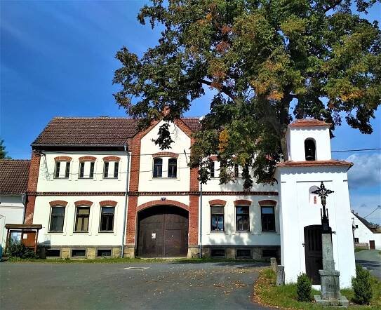 Fotografie - Nová Ves u Protivína - statek na návsi - 09.09.2018
