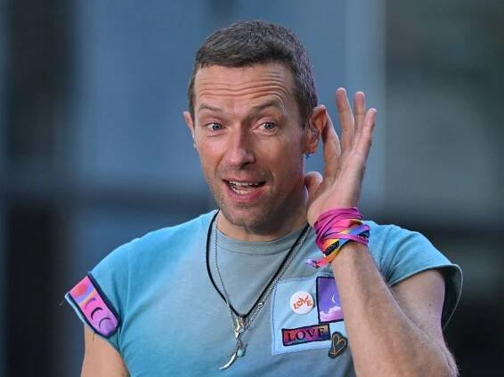 Chris Martin hilariously asks couple if they're 