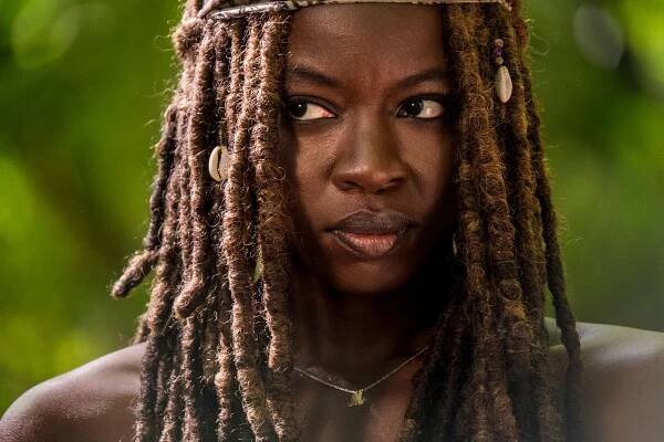 Živí mrtví - Série 9 - Nový začátek - Z filmu - Danai Gurira