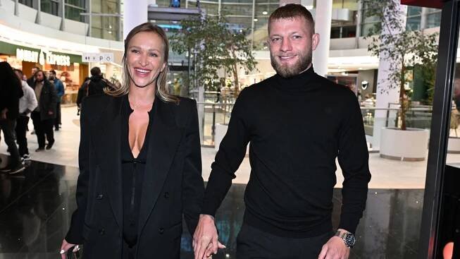 Radek Rouchal oslavil 30: Nela Slováková MMA bijci uspořádala party