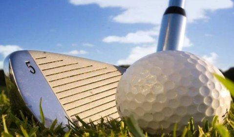 Close-Up Ball Club Golfing Desktop Wallpaper