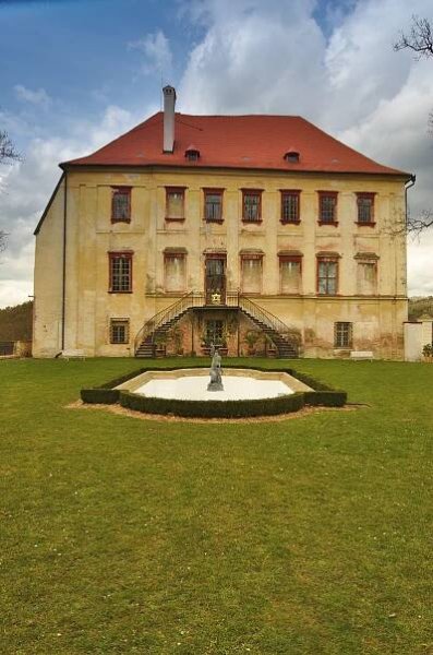 Soubor:Zámek Kunštát, okres Blansko (06).jpg – Wikipedie