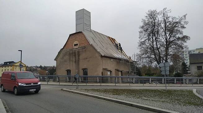 Kostel svaté Kateřiny dostal nový krov, provizorní střecha už se nevrátí