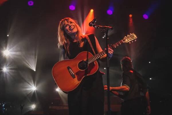 Ilse DeLange