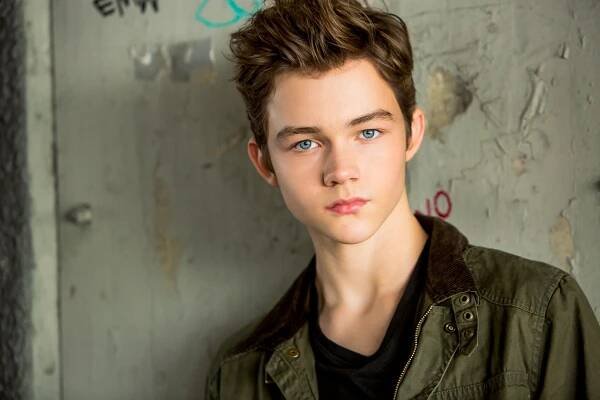 Levi Miller | Fandíme filmu