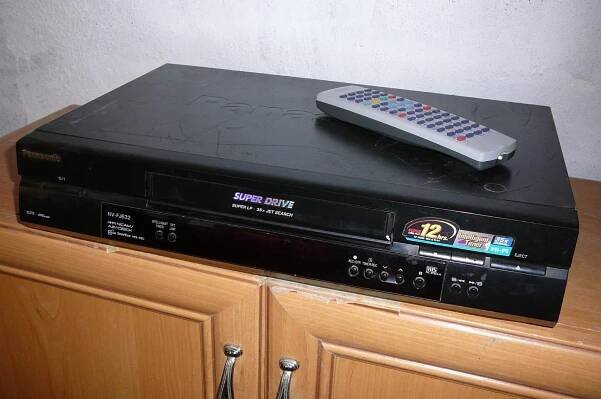 Videorekordér VHS