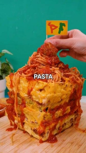 Vincent Martella challenged me to make Phineas' ULTIMATE PASTA dish!