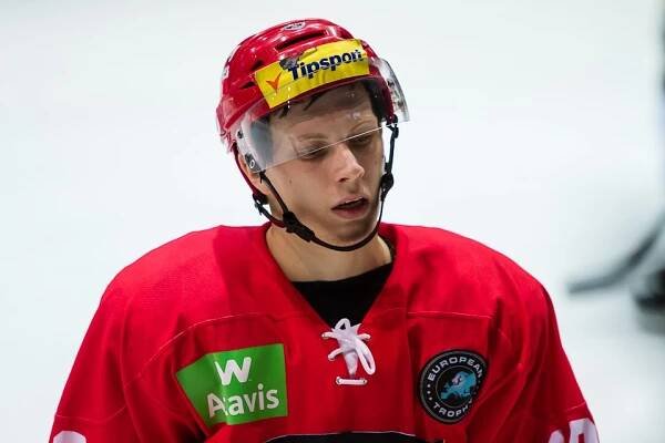 Mountfield HK, a.s. | Fotogalerie | Hráč | Tomáš Rousek