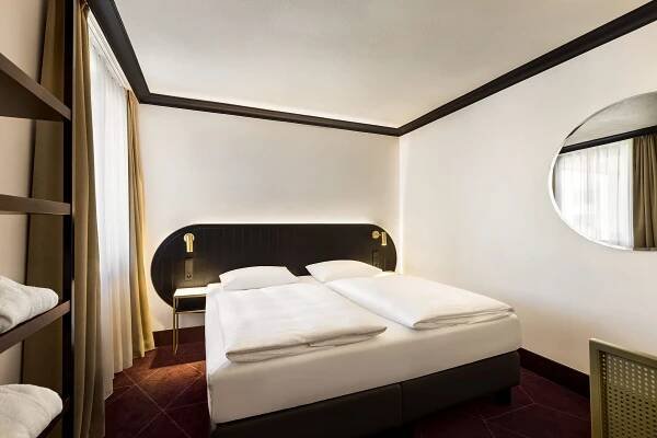 Vienna House by Wyndham Diplomat Prague suite in Prague, Other than US/Canada