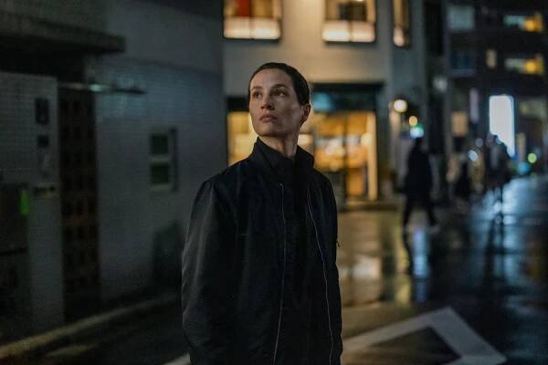 Monarch: Odkaz monster - Odjezd - Z filmu - Elisa Lasowski