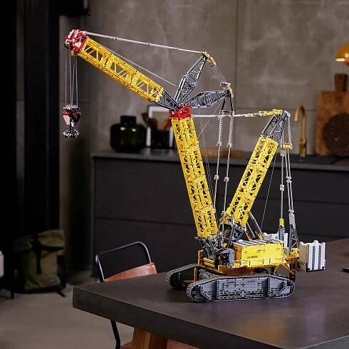 42146 LEGO® TECHNIC Pásový jeřáb Liebherr LR 13000