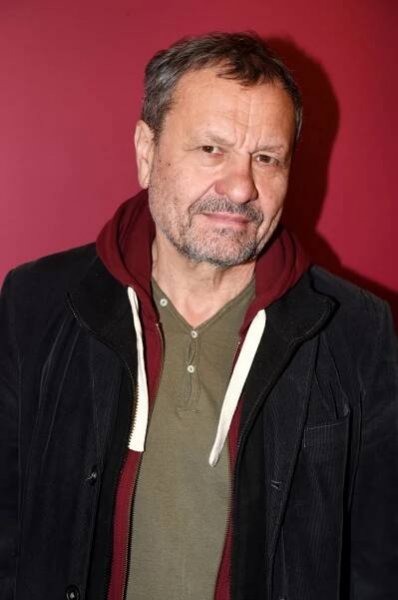 Herec, dramatik a režisér Miroslav Krobot 12. listopadu slaví 73. narozeniny.