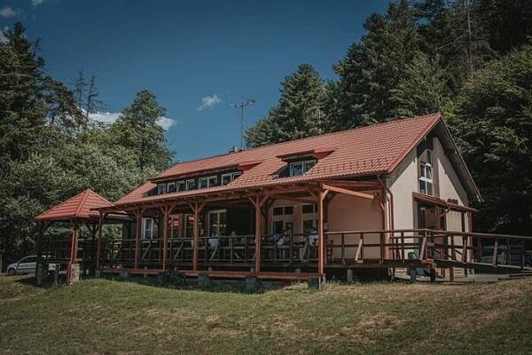 Myslivecká Chata Grůň, Rusava