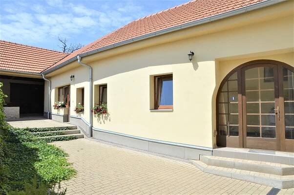 Ubytování - Apartmány Znojmo Konice za 1 200 Kč Znojmo, Konice Apartmány Znojmo Konice • Firmy.cz