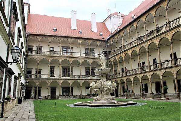 Bučovice - zámecká fontána