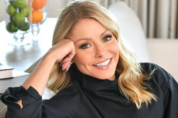 Kelly Ripa Drops Her Skin Care Routine