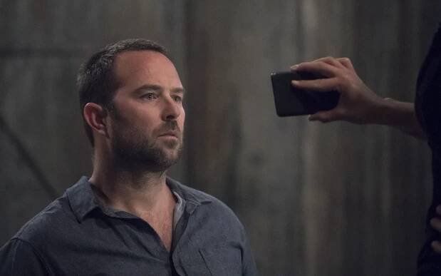 Blindspot star Sullivan Stapleton on Weller's big, brutal episode