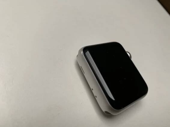 Prodám Apple Watch v záruce, sleva možná za 7 300 CZK - 3/2019 - Apple Bazar