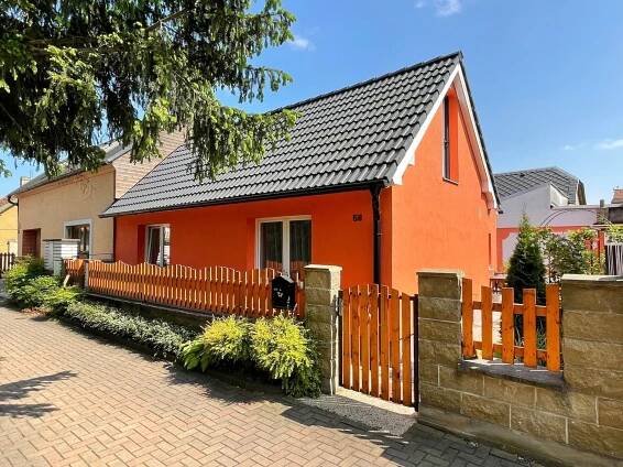 Prodej domu 66 m² s pozemkem 157 m² – General Reality