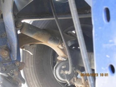 Přecpaný a nevyhovující náklaďák v Chotěbuzi, na váhy už nenajel