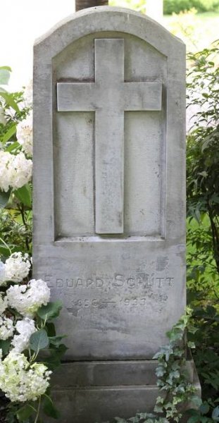 Eduard Schütt