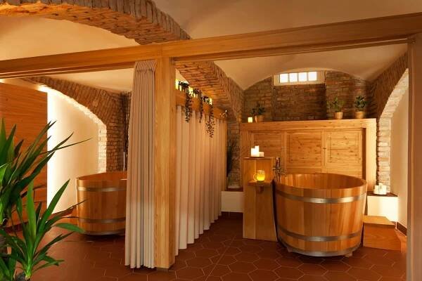 Sauna, pivní lázeň i neomezená konzumace piva