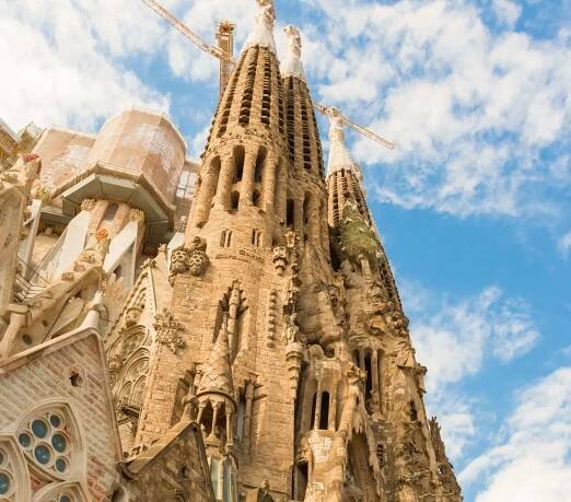 sagrada familia tour barcelona ()