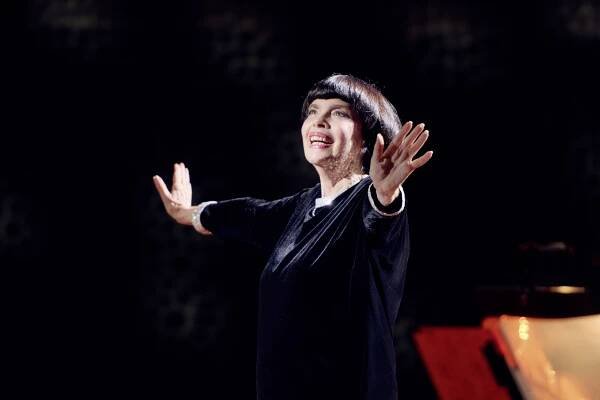Mireille Mathieu - Showfactory