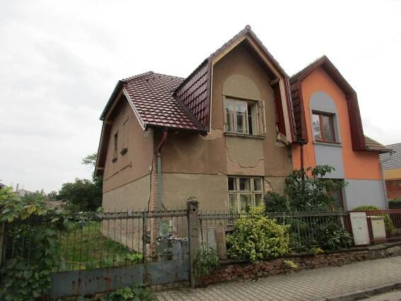Bratří Mádlů, Nový Bydžov, okres Hradec Králové