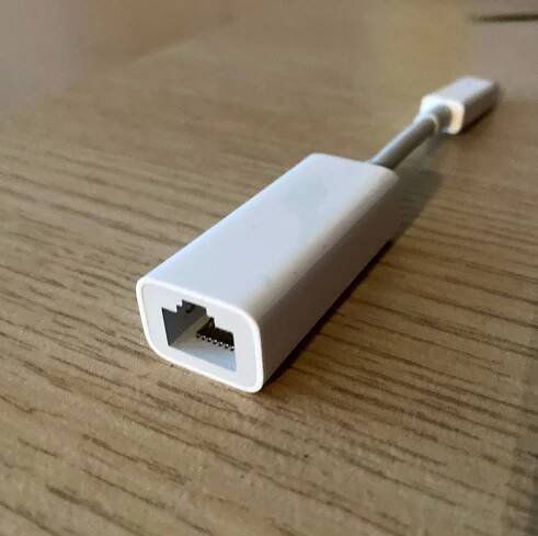 Prodám Adaptér Thunderbolt /gigabitový ethernet za 350 CZK - 9/2022 - Apple Bazar