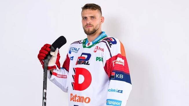 Smejkal ještě zvažoval návrat do zámoří: Ale s Pardubicemi chci vyhrát všechno - Sport.cz