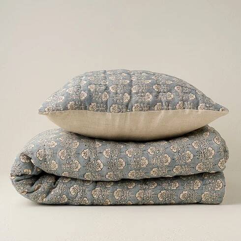 Flora Block Print Quilt - Silver Blue