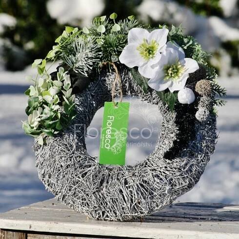 Celoroční a dušičkové dekorace na hrob 2019 | Online květinářství Floresco