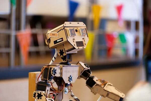 240825_HSE_MakerFaire2025-592