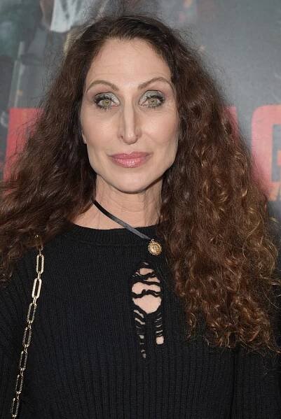 Bonnie Aarons