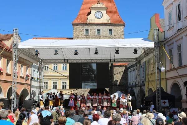 VÝZVA: DOPROVODNÉ AKCE CHODSKÝCH SLAVNOSTÍ-VAVŘINECKÉ POUTI