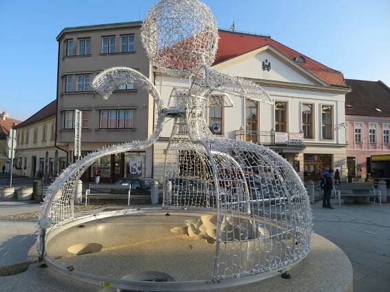 Vánoční kouzlo, už je cítit v ulicích Jindřichova Hradce. Podívejte se