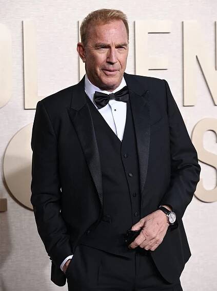 Kevin Costner, 7. 1. 2024 Zlaté glóby - Zlaté glóby 2024 (14/15)
