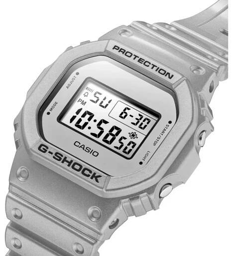 G-Shock DW-5600FF-8ER (322)