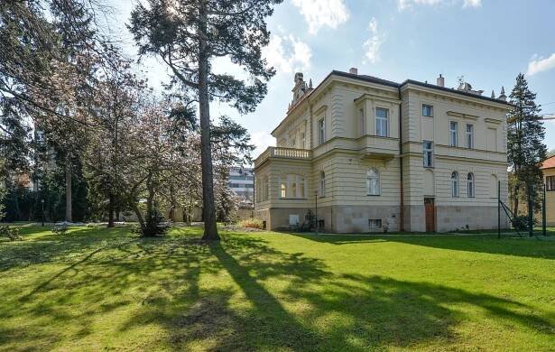 Ke dvoru, Vokovice - Praha 6 | Pronájem, Rodinný dům, 8+1, 827 m²