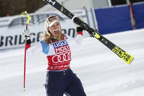Ski - Lara Gut-Behrami