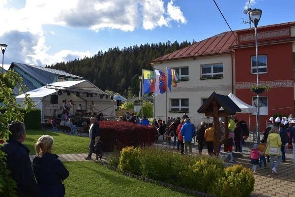 Obec Vysoká nad Kysucou - Beskyde, Beskyde - pieseň znie