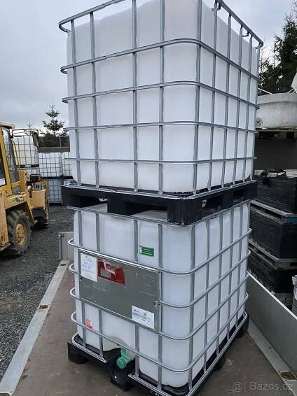 IBC kontejner , nádrž na 1000 l, 4 kusy