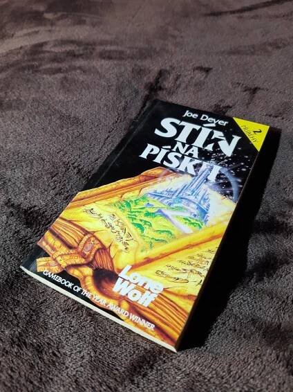 STÍN NA PÍSKU