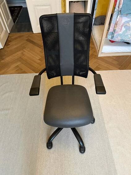 Židle SpinaliS HACKER