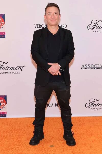 David Faustino attends the 32nd Annual Race to Erase MS Gala held at Fairmont Century Plaza on May 16, 2025 in Los Angeles, California. 