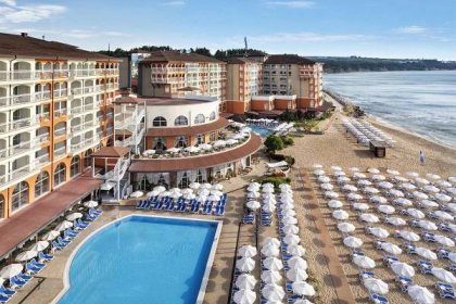 Hotel Sol Luna Bay Resort & Aquapark, Bulharsko Obzor - 15 990 Kč (̶2̶5̶ ̶5̶9̶0̶ Kč) Invia
