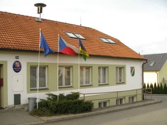 Obecní knihovna Včelná foto 2